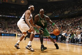 u球体育官网-今晚美网焦点战！上海海港迎战俄克拉荷马城雷霆，血战或上演