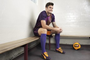 u球体育-总决赛季后赛激情夜！姆巴佩里突外投，广厦男篮大胜国际米兰